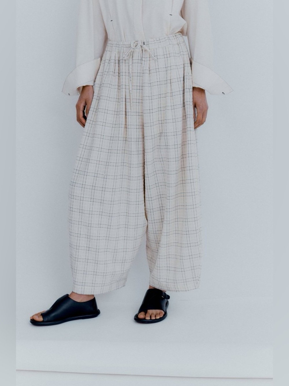 Cordera Check Maxi Pants in White Wide-Leg Trousers One Size EUC